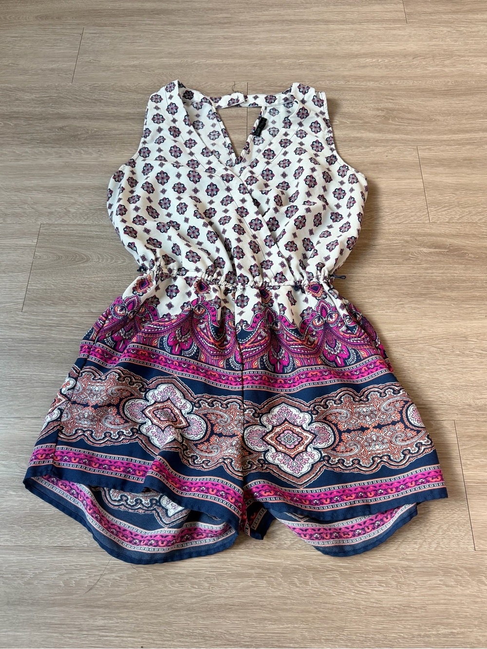 Sleeveless White & Pink Paisley Print Romper